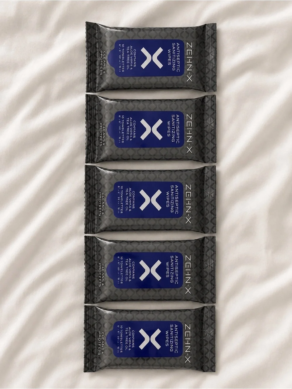 Black & Blue Antiseptic Wipes Pack - Travel-Friendly